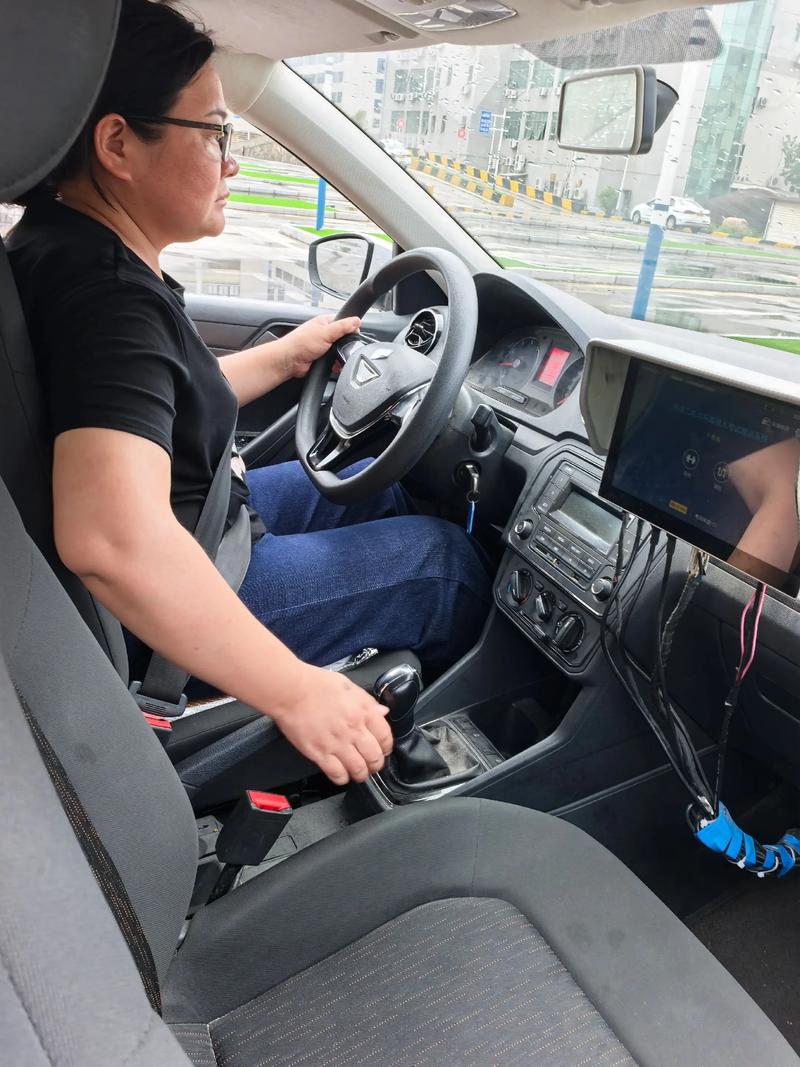 科目三陪练